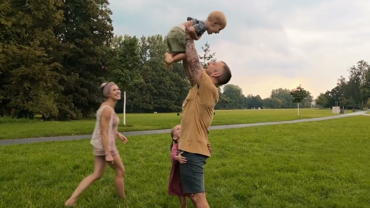 Basti & Melanie. Everwarm Photo and Video Studio