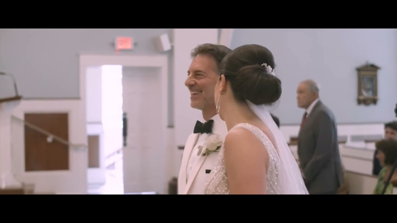 Video. Wedding and Event photography, Kisses + Veil