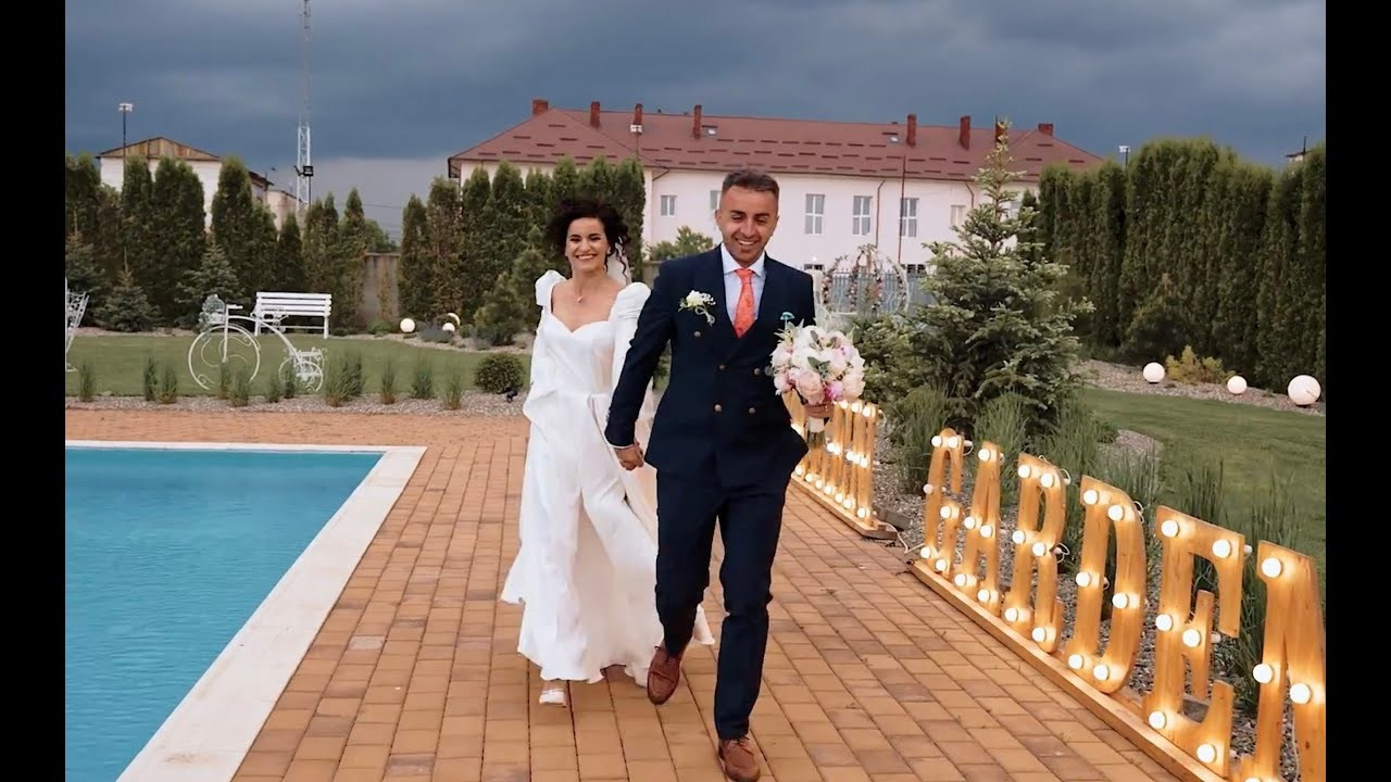 Wedding Best Moments. Capturăm clipe, Transmitem emoții, Creăm amintiri de neuitat!