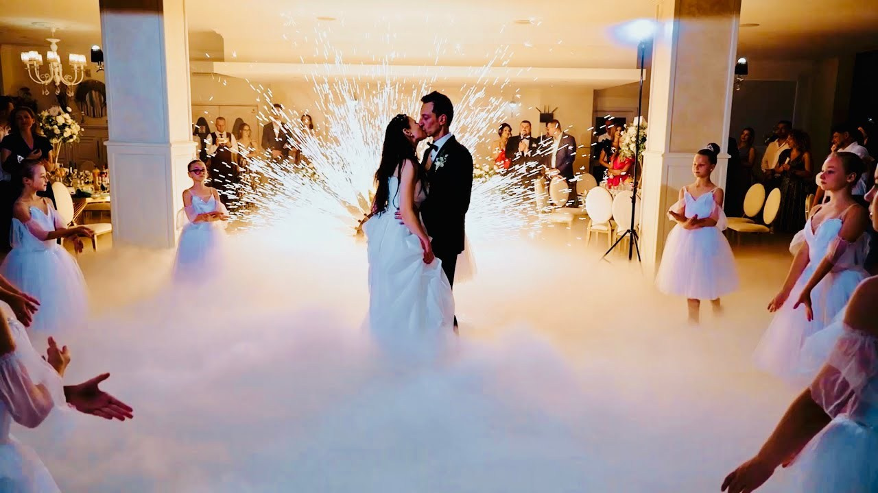 Wedding Dance. Capturăm clipe, Transmitem emoții, Creăm amintiri de neuitat!