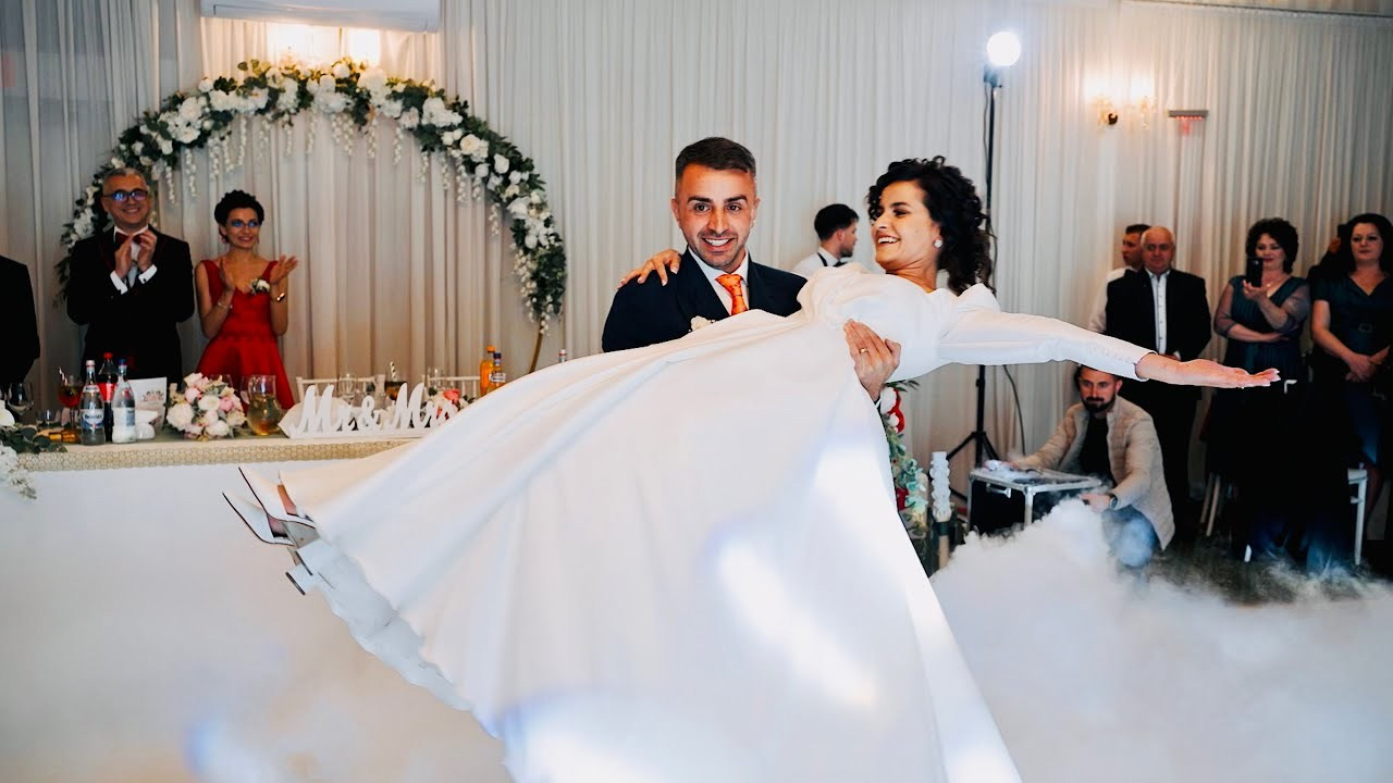 Wedding Dance. Capturăm clipe, Transmitem emoții, Creăm amintiri de neuitat!
