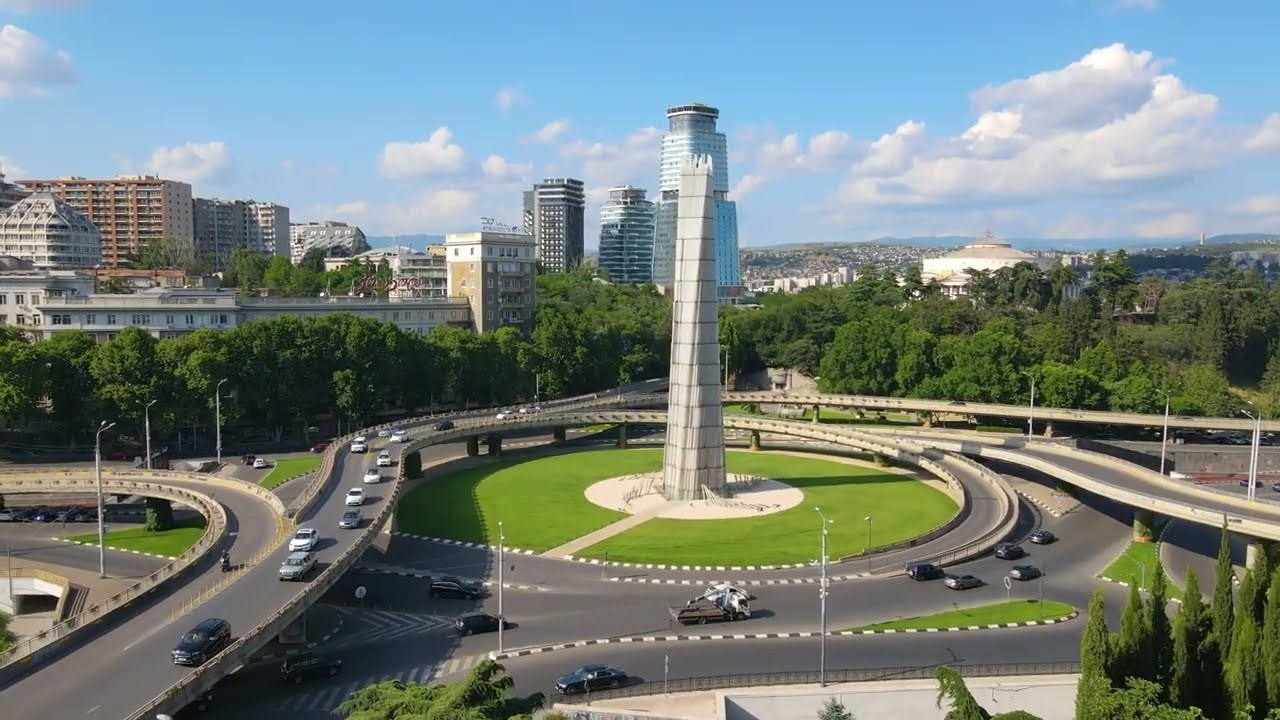 Video. Photographer in Tbilisi