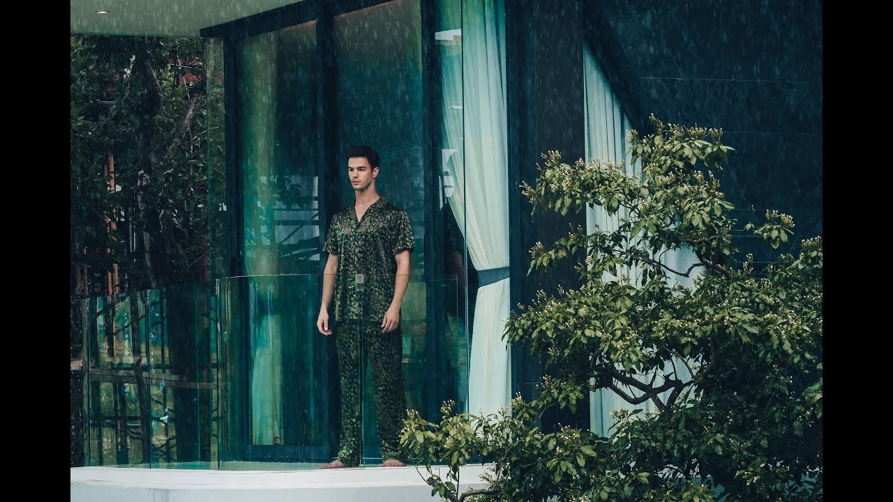 Y: K SHOPPING SERVICE. Anton Usanov | Creative producer | Photographer | Art-director