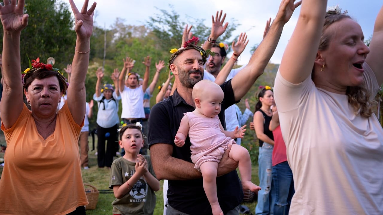 Video. Nirmal Ramo Photographer