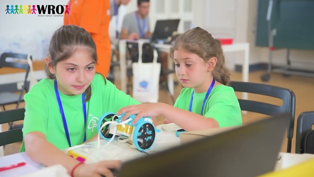 Ayb Educational Foundation. Photographer in Yerevan