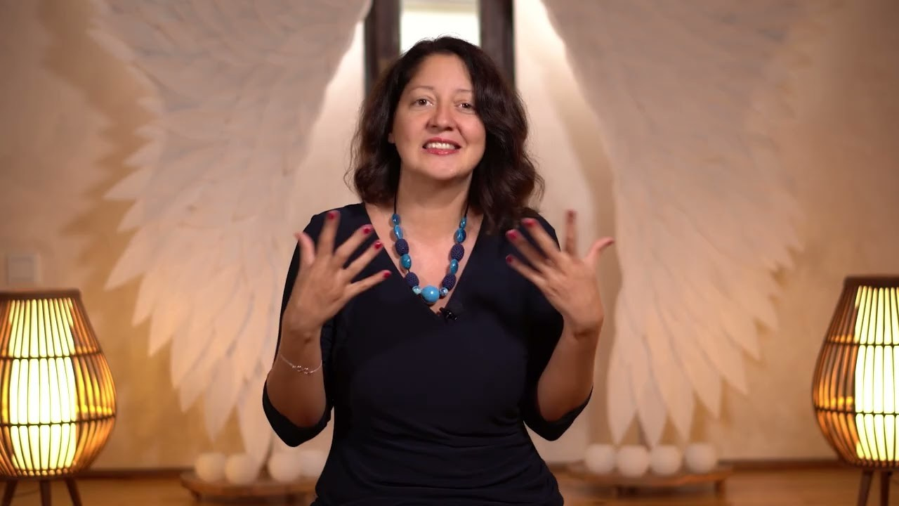 ONLINE COURSES. Gabriela Nita — Portrait Photographer and Videographer in Bucharest, Romania