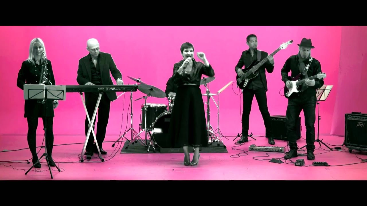 Made In Love 💿. Vernov Production & AKKA Music in association CASIdAF & BRUCEF