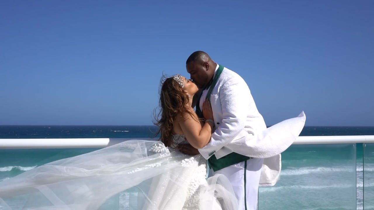 Wedding Video in Cancun. Alfredo Vazquez Wedding Films & Photography | Mexico & Destination Weddings