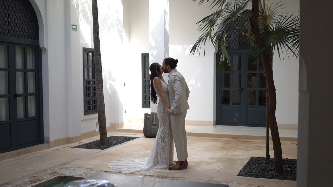 Wedding Video in Cancun. Alfredo Vazquez Wedding Films & Photography | Mexico & Destination Weddings