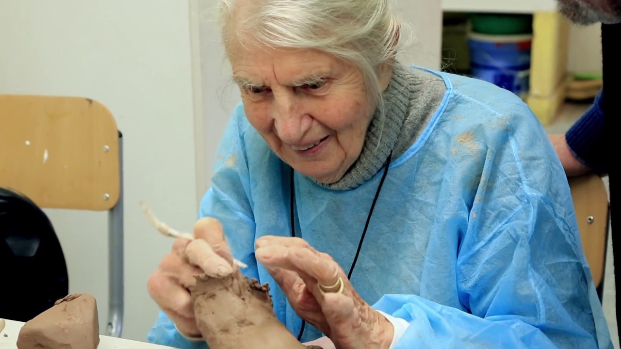 Natalia Bogdanovska, réalisation, tournage, montage. Natalia Bogdanovska. Films et photographie corporate en France