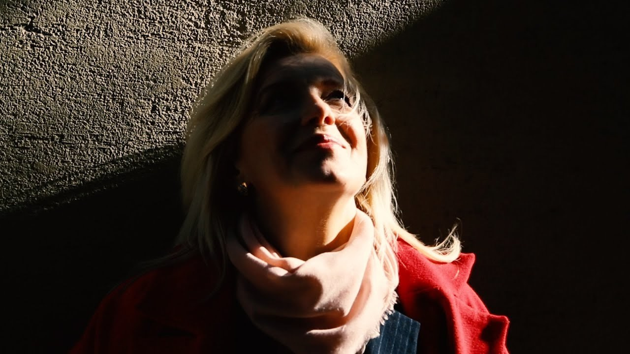 CLIPS. Natalia Bogdanovska. Films et photographie corporate en France