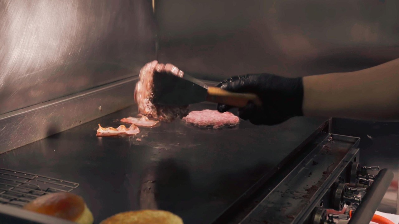 ZYON. Emerson Fukura