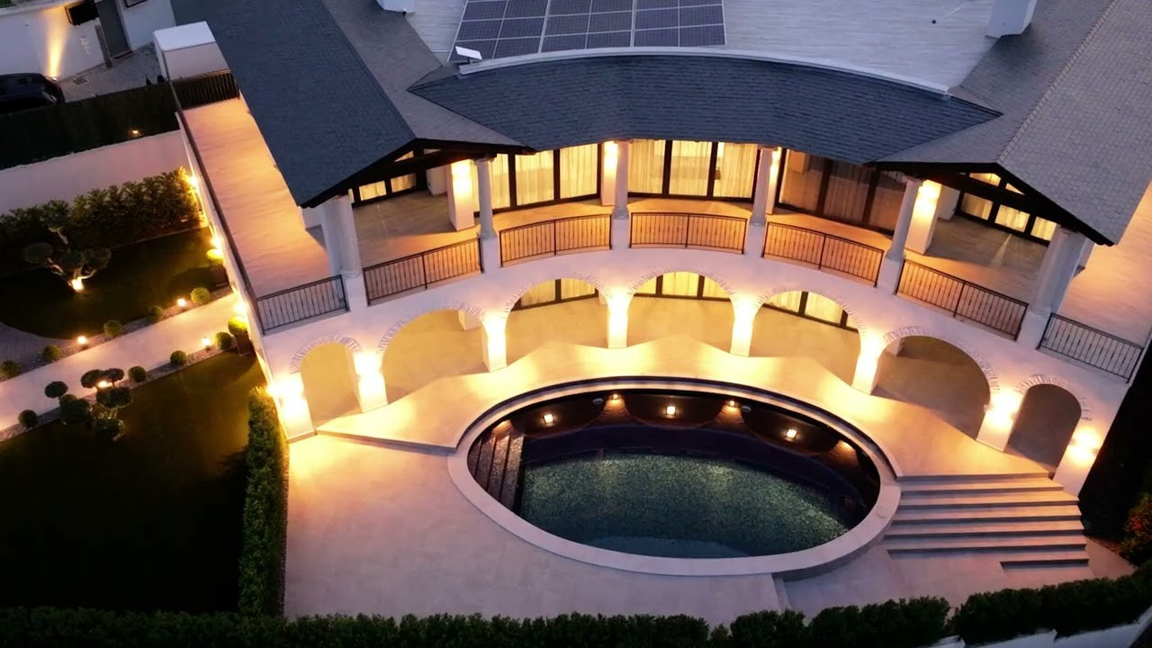 Real Estates. Cinematic Photography in Spain | Photographer & Videographer