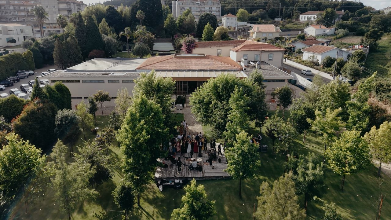 Video. Love Frames | Luxury Wedding Photography & Films in Portugal & Europe