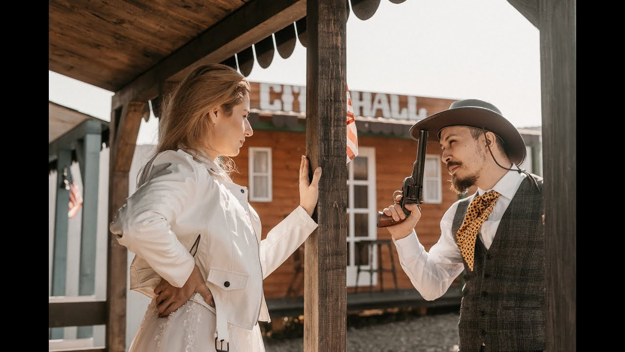 Christiana & Gyuszi — Trash the dress. Dara Lens | The art of remembering