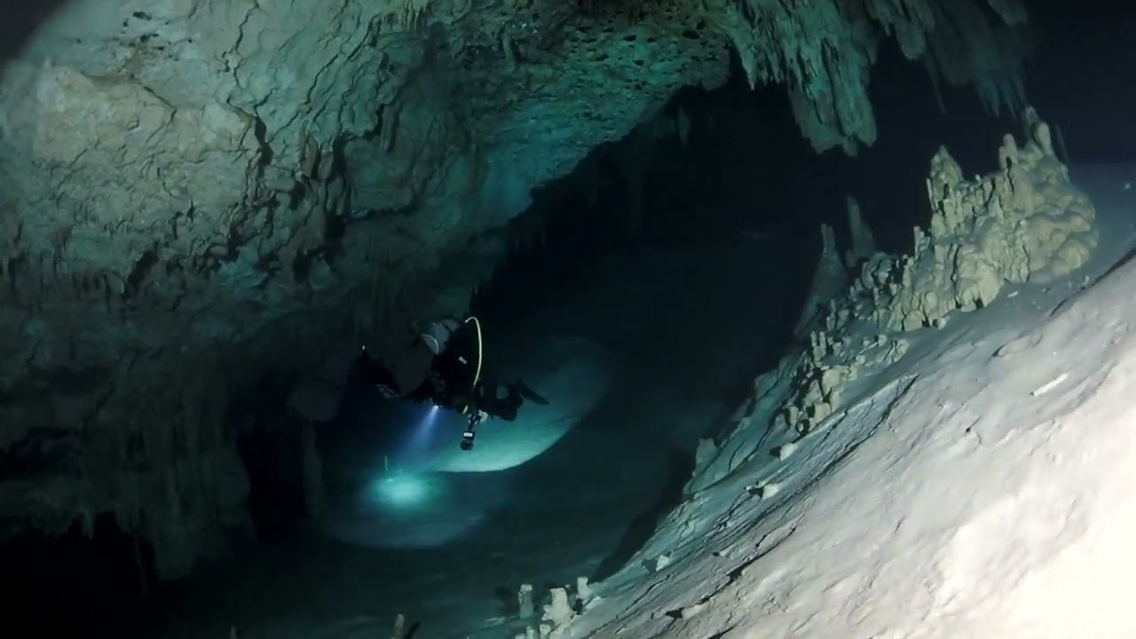 Senote. Your photographer on land and under water— Alexey Zaytsev