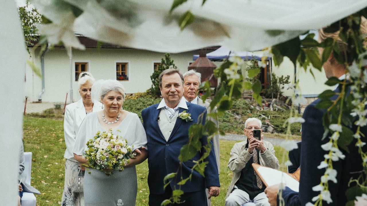 Renata & Ivan. Svatební fotograf a kameraman v Česku a po celé Evropě — Teplice, Ústí nad Labem, Praha, Drážďany