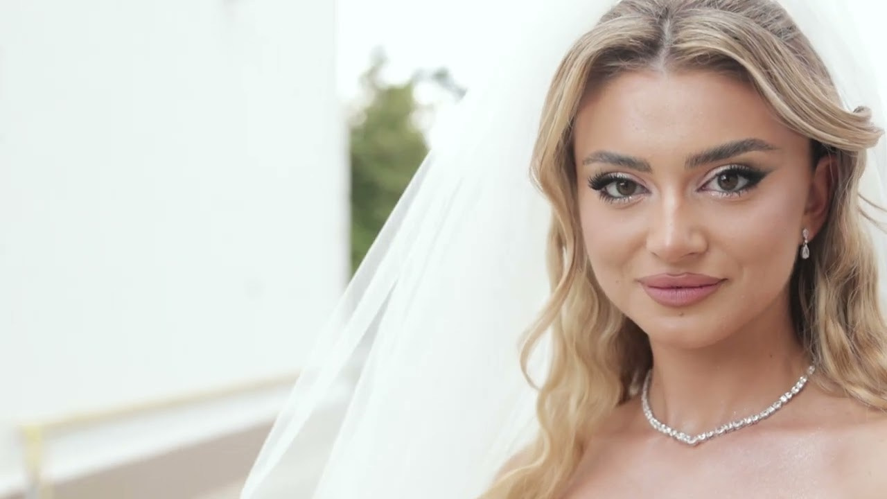 Miruna & George. Stories by Oana Petrea — Wedding Films