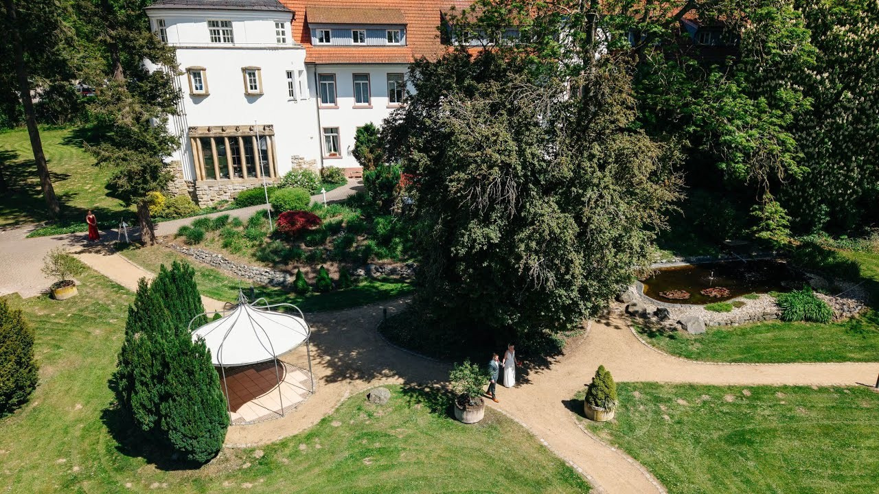 Authentic Wedding Film — Hofgut Dippelshof Darmstadt | Spring Wedding with Live Music & Drone Footage. Wedding photographer & videographer in Germany and Frankfurt | Denis Mirosnik