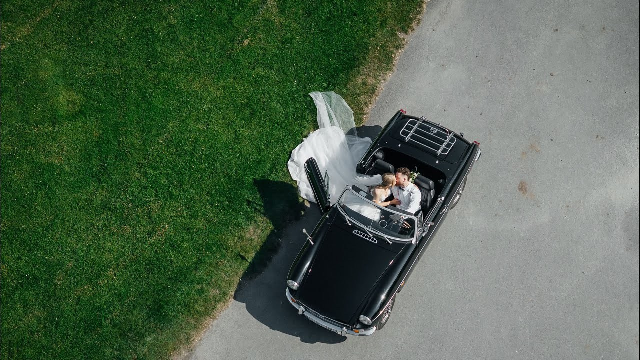 Civil Wedding at Schloss Harkotten in Sassenberg near Bielefeld. Wedding photographer & videographer in Germany and Frankfurt | Denis Mirosnik