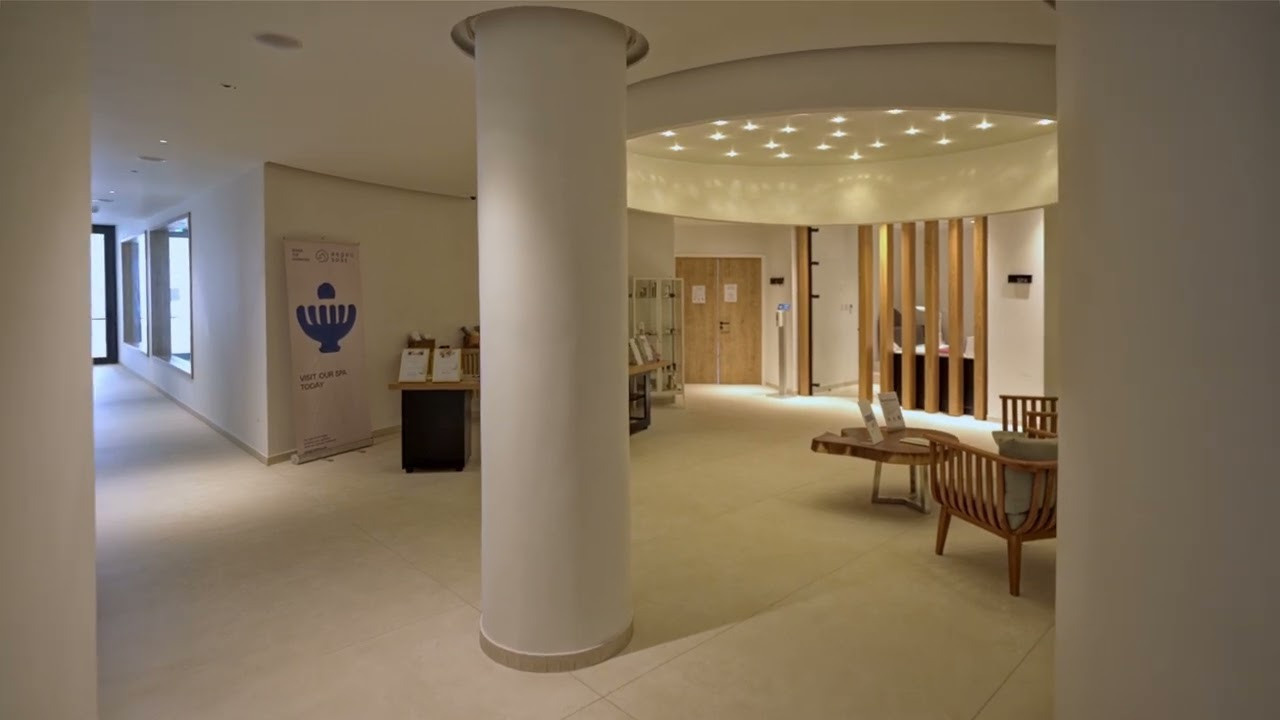 Hotel Videos. Photo & Videos