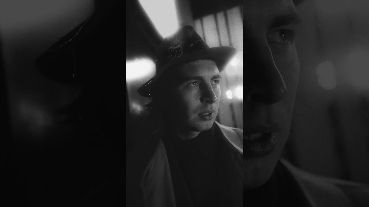 Киноработы оператора, режиссёра, монтажера и выдумщика Ивана Черных. Стрит-фотография, полная абсурда, идиотизма и красоты