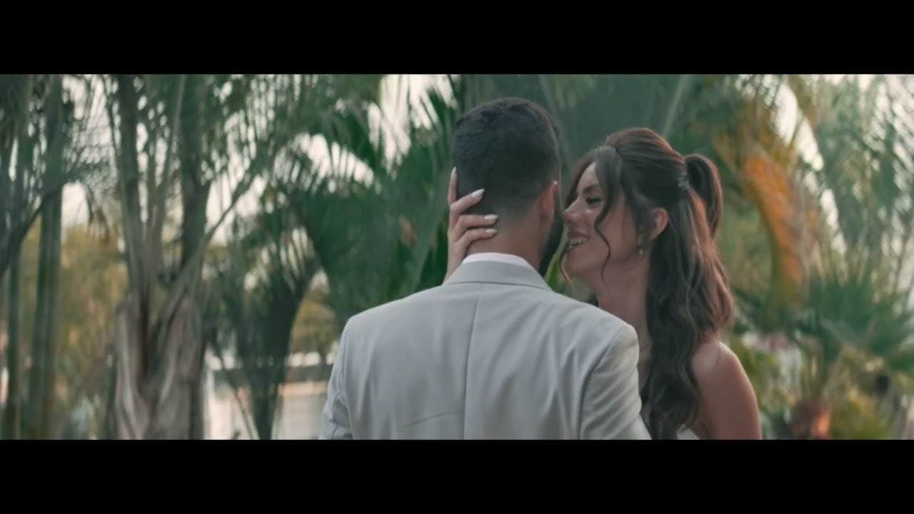 Clips. AMIR BUCHNIK PHOTOGRAPHER