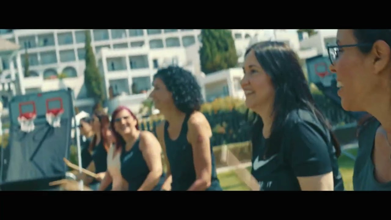 Highlights clips. AMIR BUCHNIK PHOTOGRAPHER