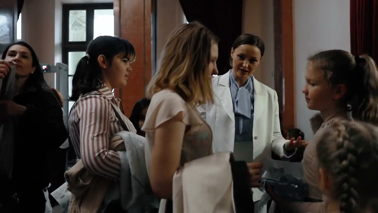 Этикет в театре, практическое занятие для Детей. Преподаватель по Китайскому языку и Этикету Татьяна Осадчая