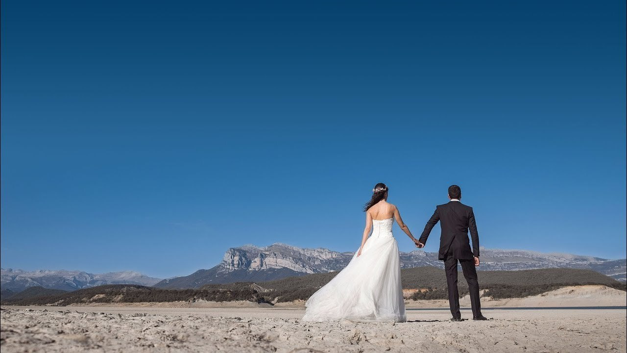 Postboda Morillo de Tou - Marta & Jorge - Fotografos boda Zaragoza. PIXLOVE - Fotógrafos de bodas Huesca Pirineos Zaragoza