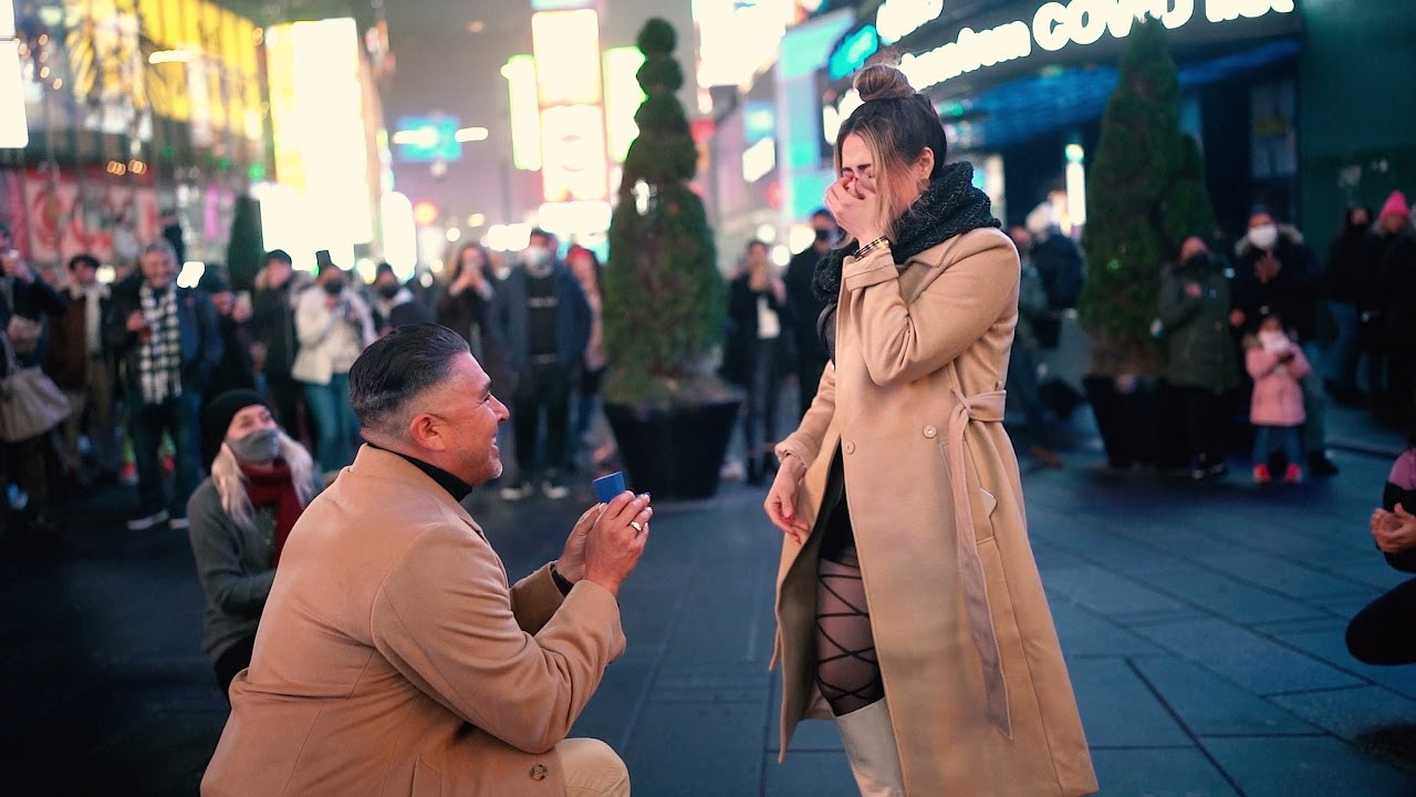 Photo Films by Emin Kuliyev — cinematic wedding and engagement moments photographed in New York. Emin Kuliyev — Award-Winning Wedding Photojournalist NYC & USA | Best Wedding Photographer Known for Candid, Timeless Moments