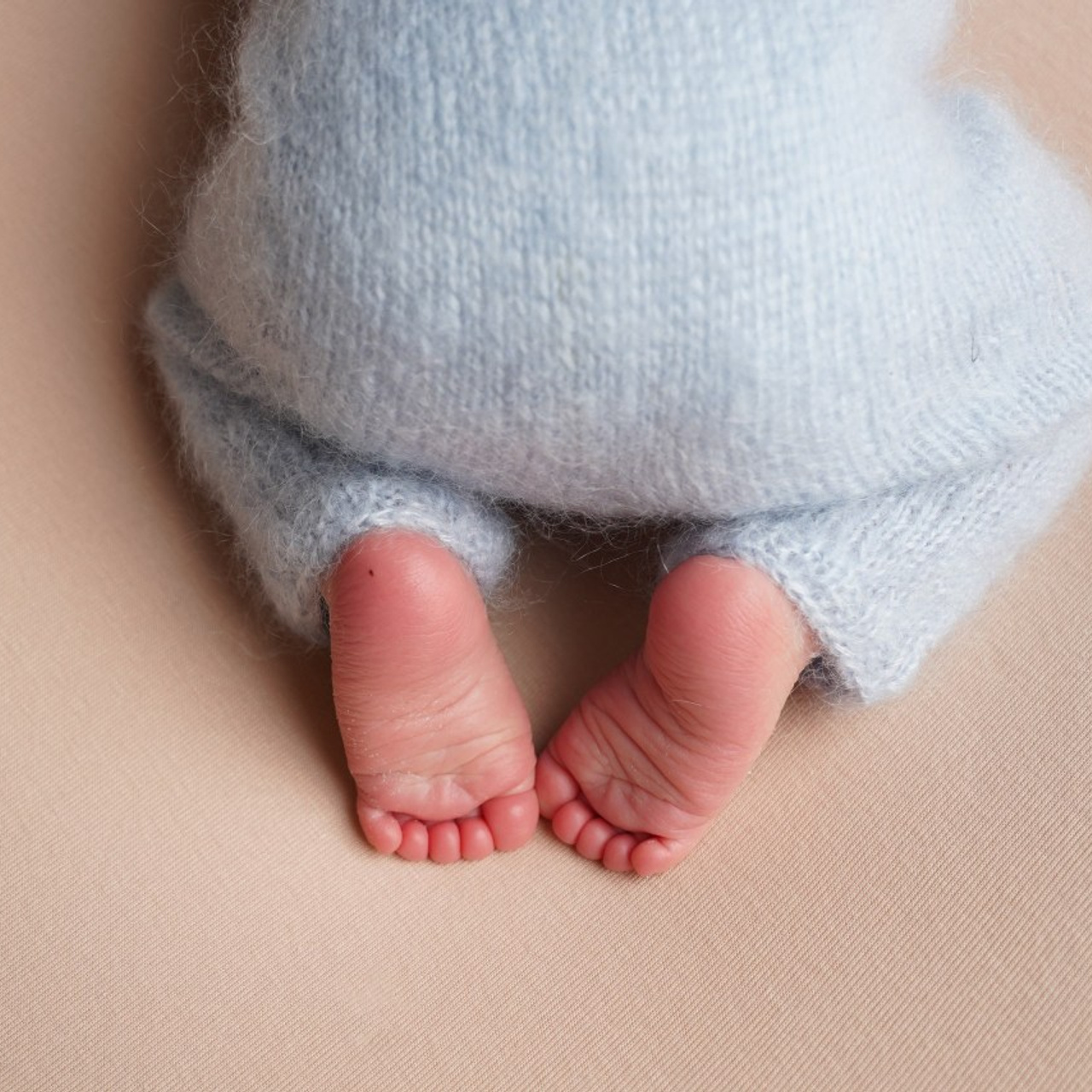 Neugeborenenfotografin und Retoucher in Augsburg Nastassia Schneider