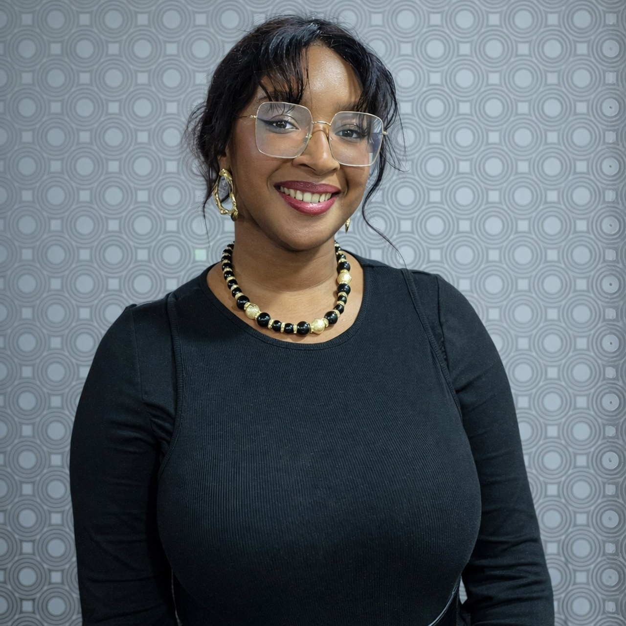 Reviews. AI Photo Retoucher and Image Restorer Zhanna Ognivo