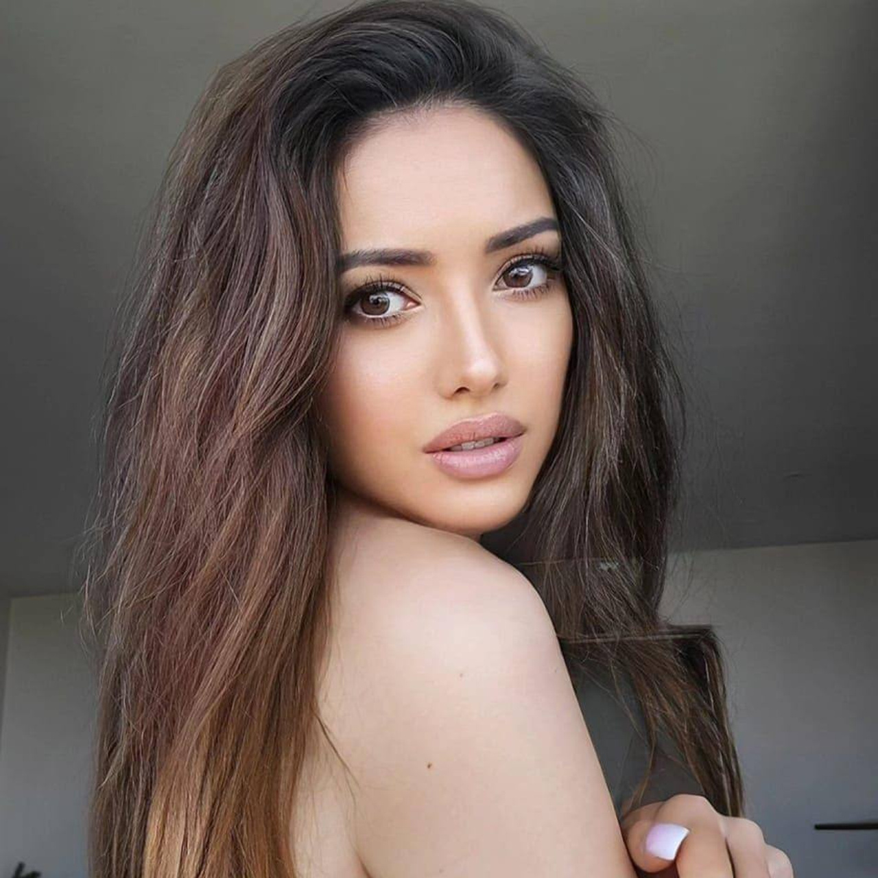 Reviews. AI Photo Retoucher and Image Restorer Zhanna Ognivo