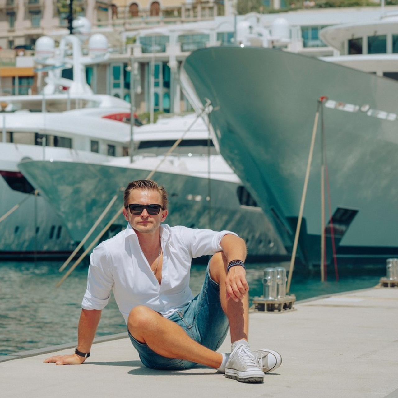 Avis. Photographe sur Cote d’Azur. Portraits de familles, couples, enfants, événements