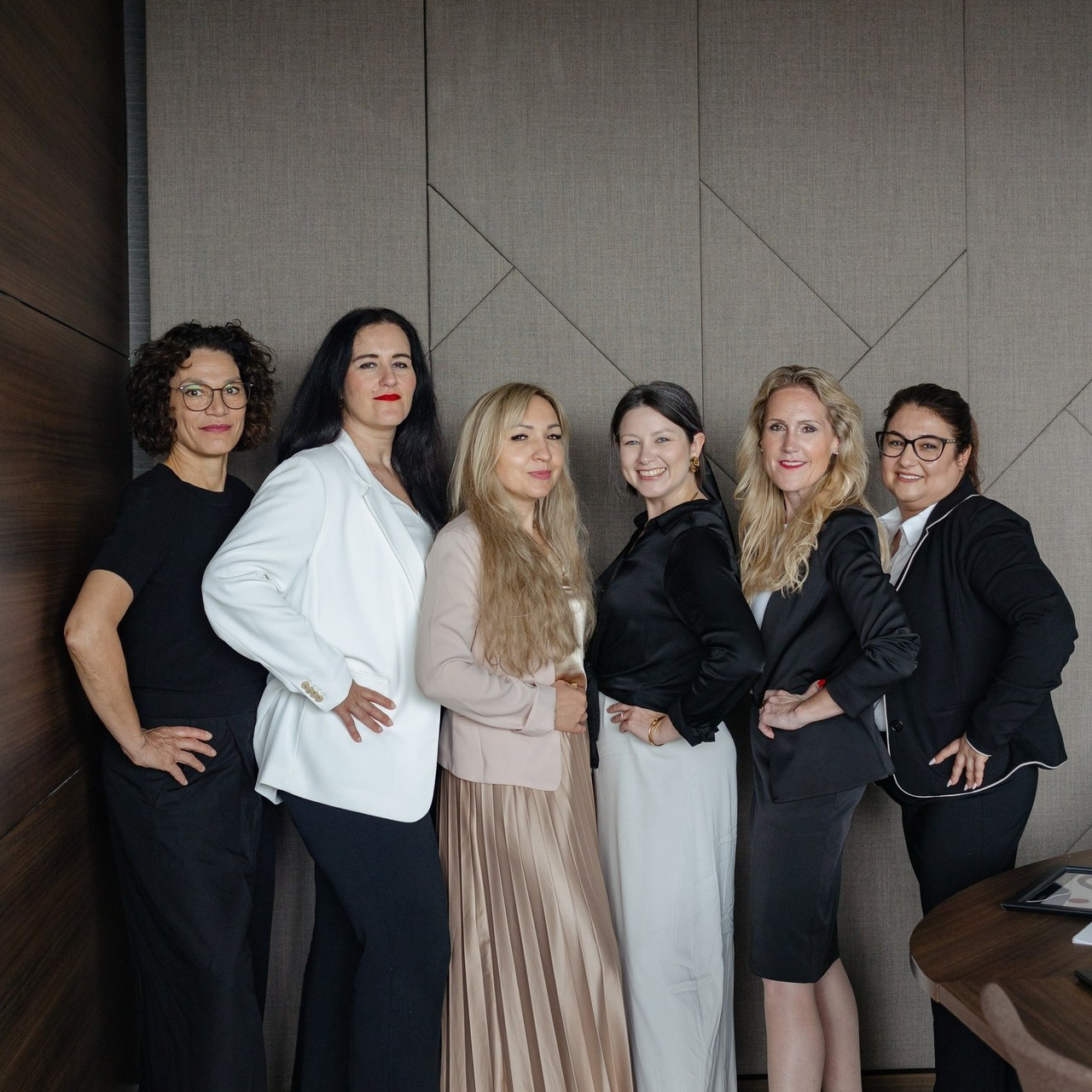 Feedback. Amazing photo session at a time convenient for you. Y