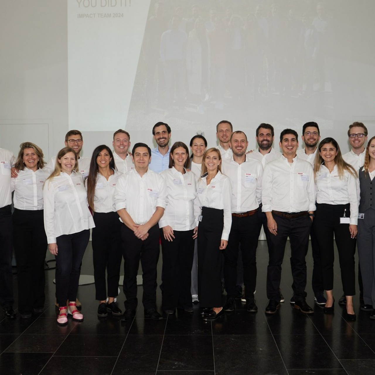 Feedback. Amazing photo session at a time convenient for you. Y