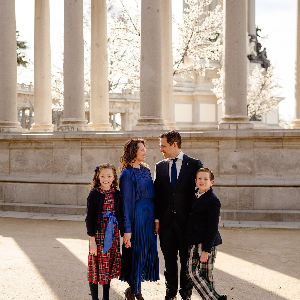 Madrid Photographer for Proposals, Engagements & Families | Anya Petrova