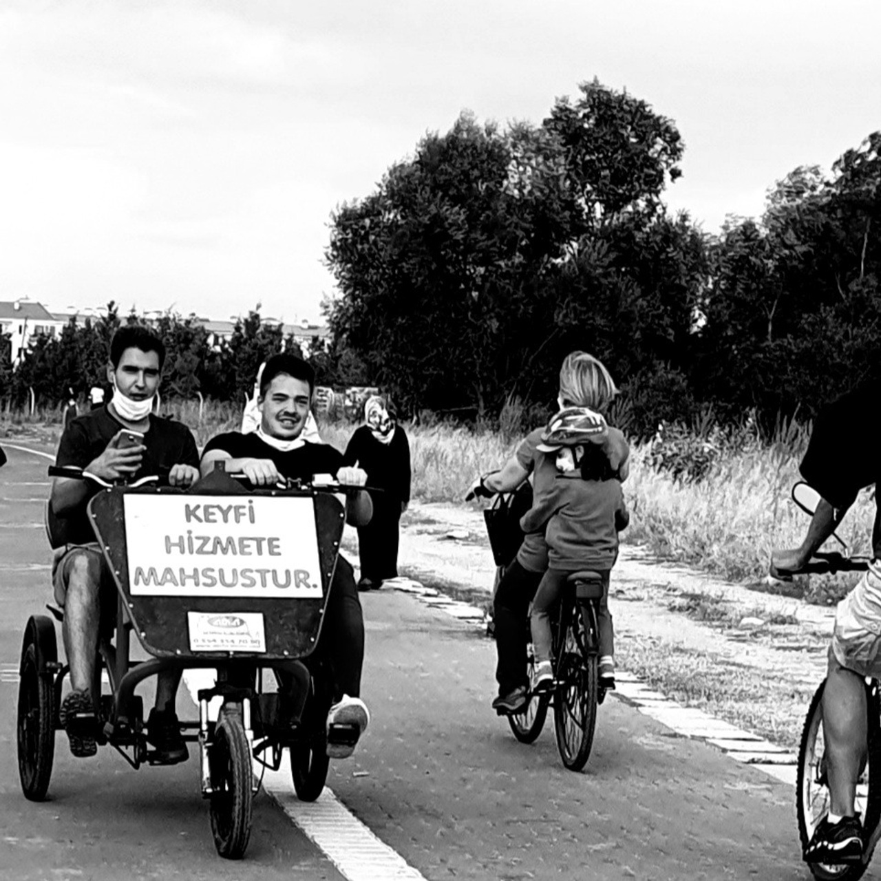 Street фото. Consultation on printing in various magazines, illustrations for books