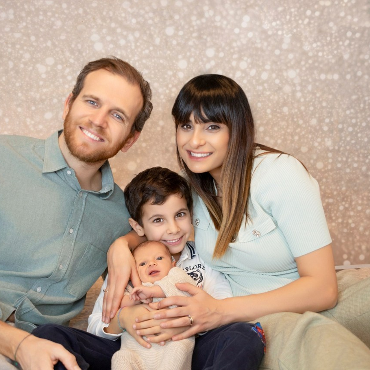 Review. Ole Photographer