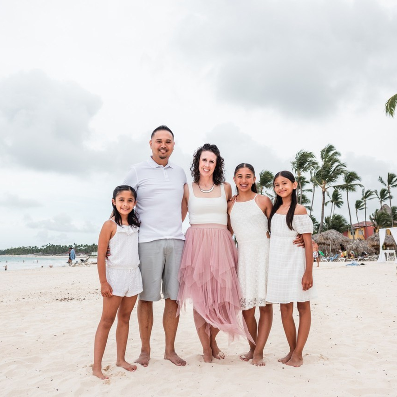 Testimonios. Fotógrafo de Bodas y Propuestas de Matrimonio en Punta Cana – Mikhail Chernov