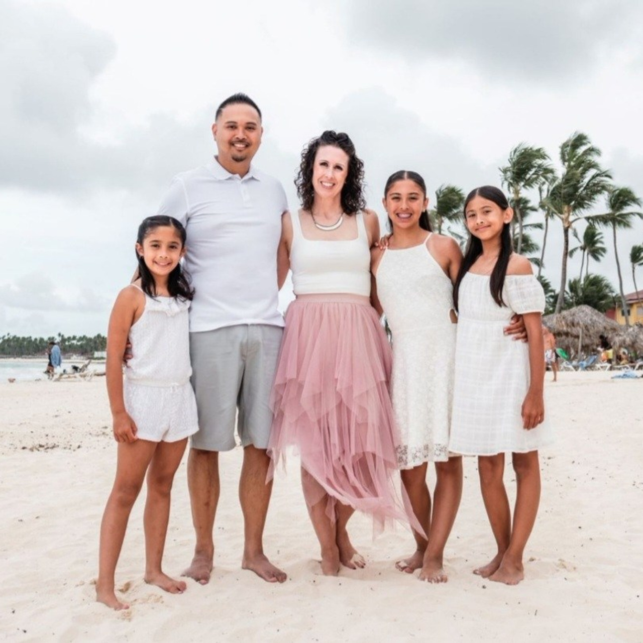 Testimonios. Fotógrafo de Bodas y Propuestas de Matrimonio en Punta Cana – Mikhail Chernov