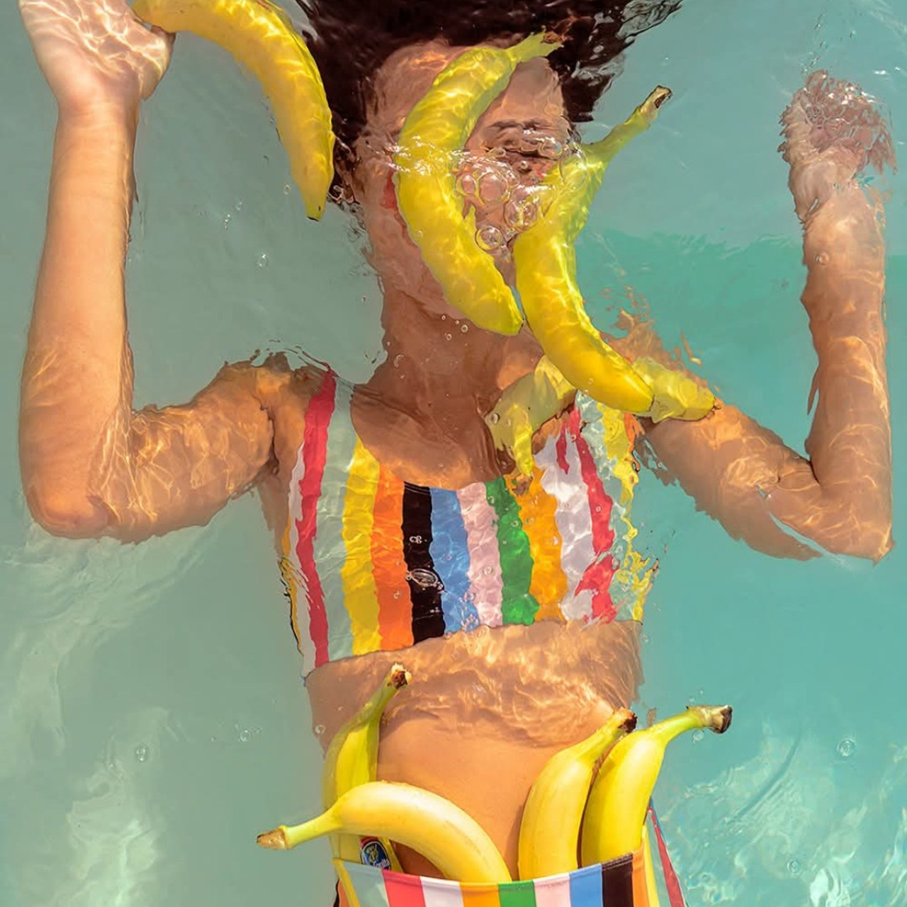 Editorial swimming pool project. Wedding and proposal photographer Italy Como Milan Pavia Bergamo Tuscany Marija Galaka
