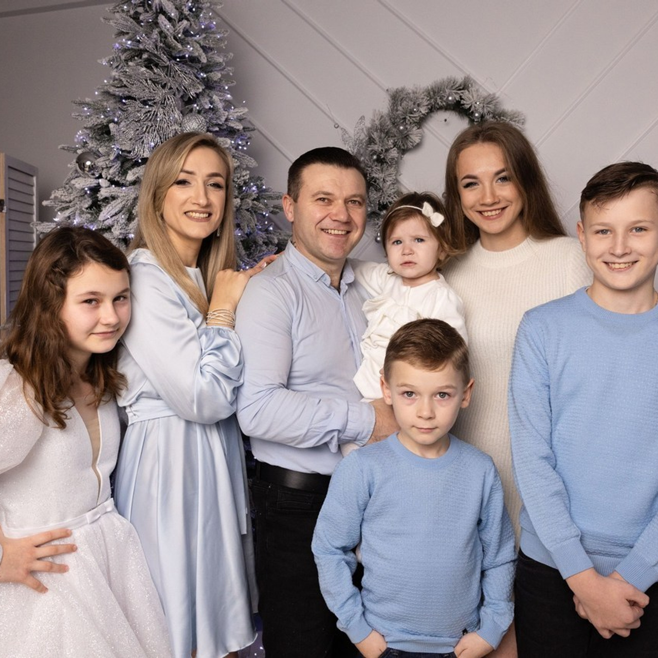 RECENZII. Fotograf de familie la Ungheni și Reggio-Emilia, Alessia Slivca