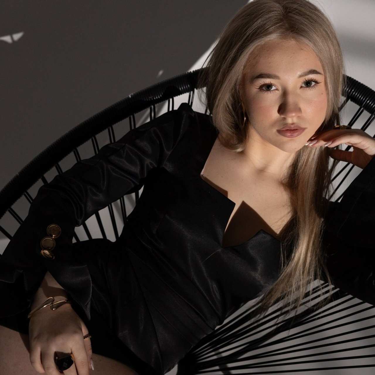 RECENZII. Fotograf de familie la Ungheni și Reggio-Emilia, Alessia Slivca