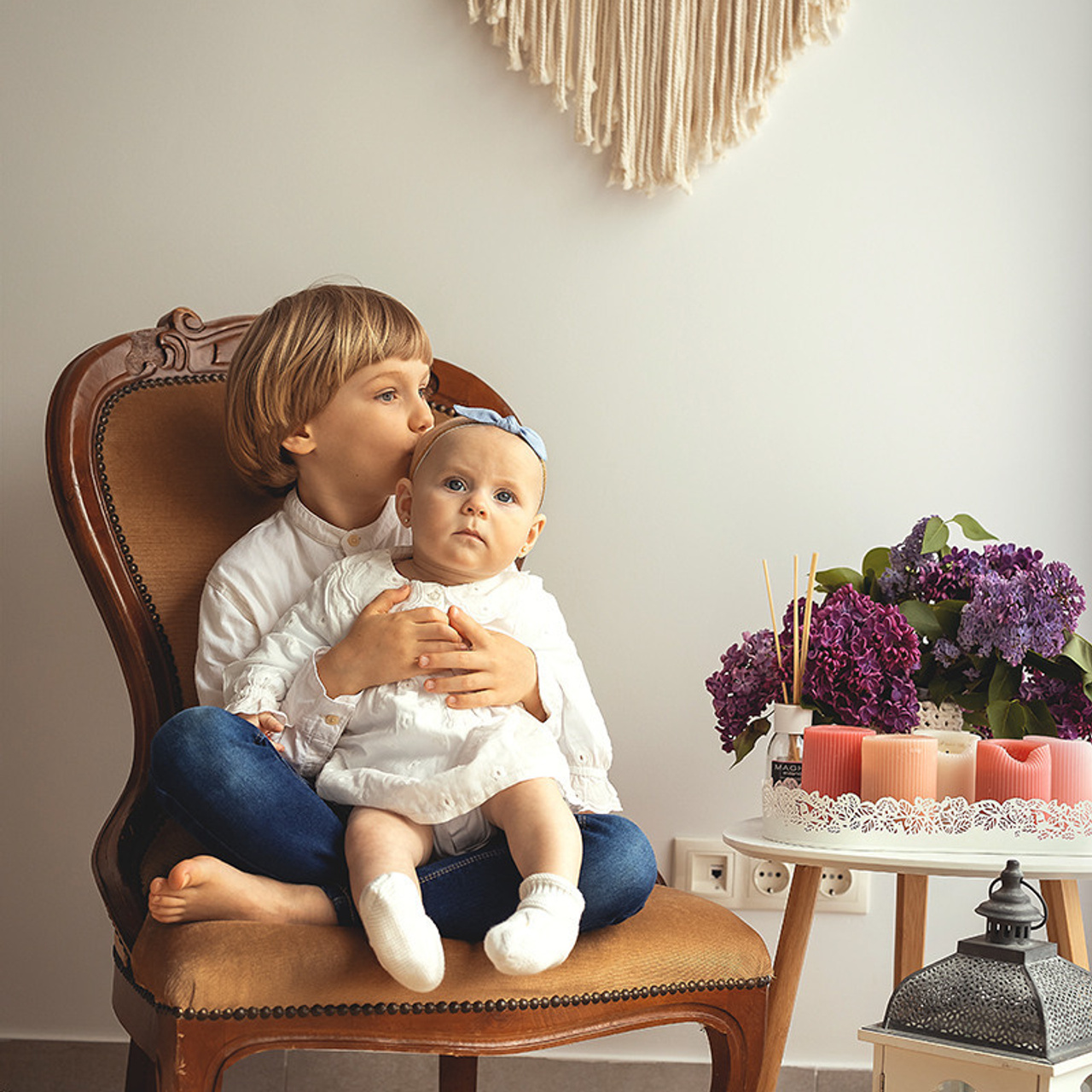 RECENZII. Fotograf de familie la Ungheni și Reggio-Emilia, Alessia Slivca