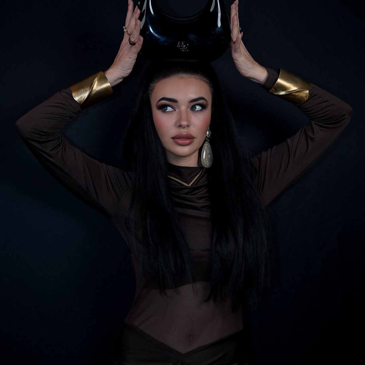With @NadiaBabiyak. Photographer & Content Creator|Doha, Qatar