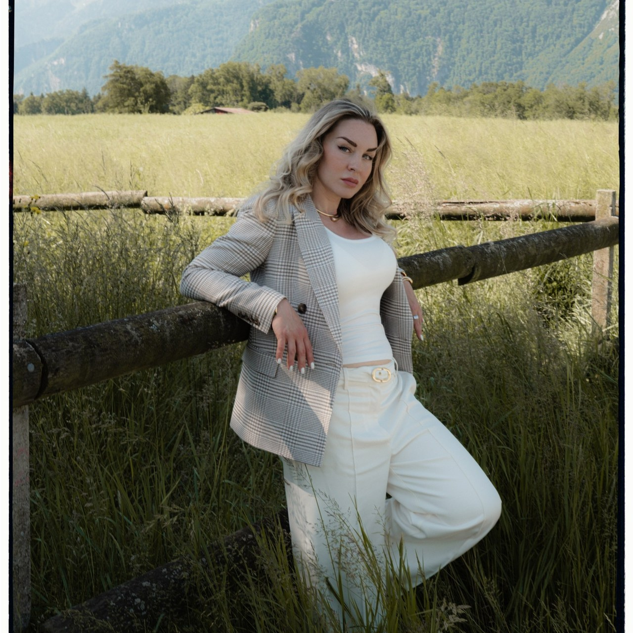 Love Words. Yulia Saunier | Photographe de Mariage et Portrait Féminin