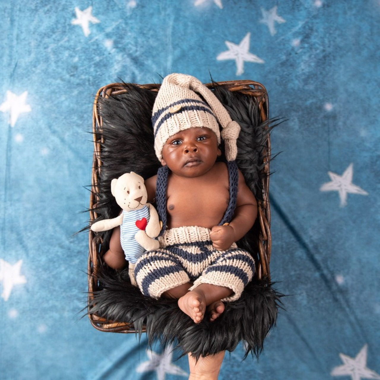 Happy Clients our Newborn Baby and Family shoot @Nairobi & Mombasa. Newborn, Baby, Maternity and Family Photographer Nairobi Mombasa Kenya