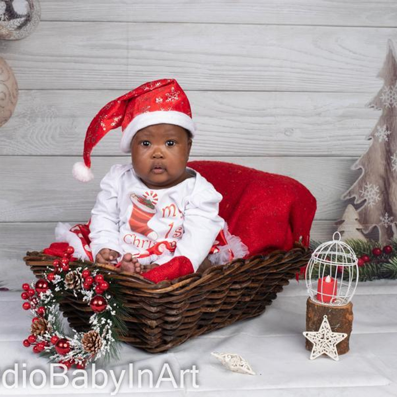 Happy Clients our Newborn Baby and Family shoot @Nairobi & Mombasa. Newborn, Baby, Maternity and Family Photographer Nairobi Mombasa Kenya